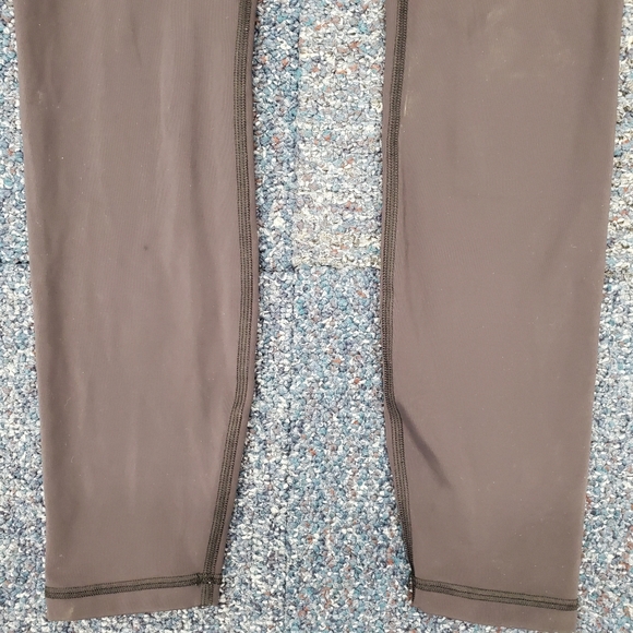 Lululemon Turning Point Tight - Black - Nulux - Size 4 - Picture 2 of 16